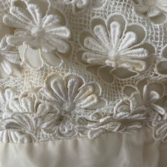 Vintage Wedding Dress- 1960s Alfred Angelo designed by Edythe Vincent 27”W 36”H - Picture 9 of 12